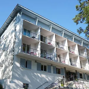 https://hotel-robinson-auch-32000.midi-pyreneeshotels.com